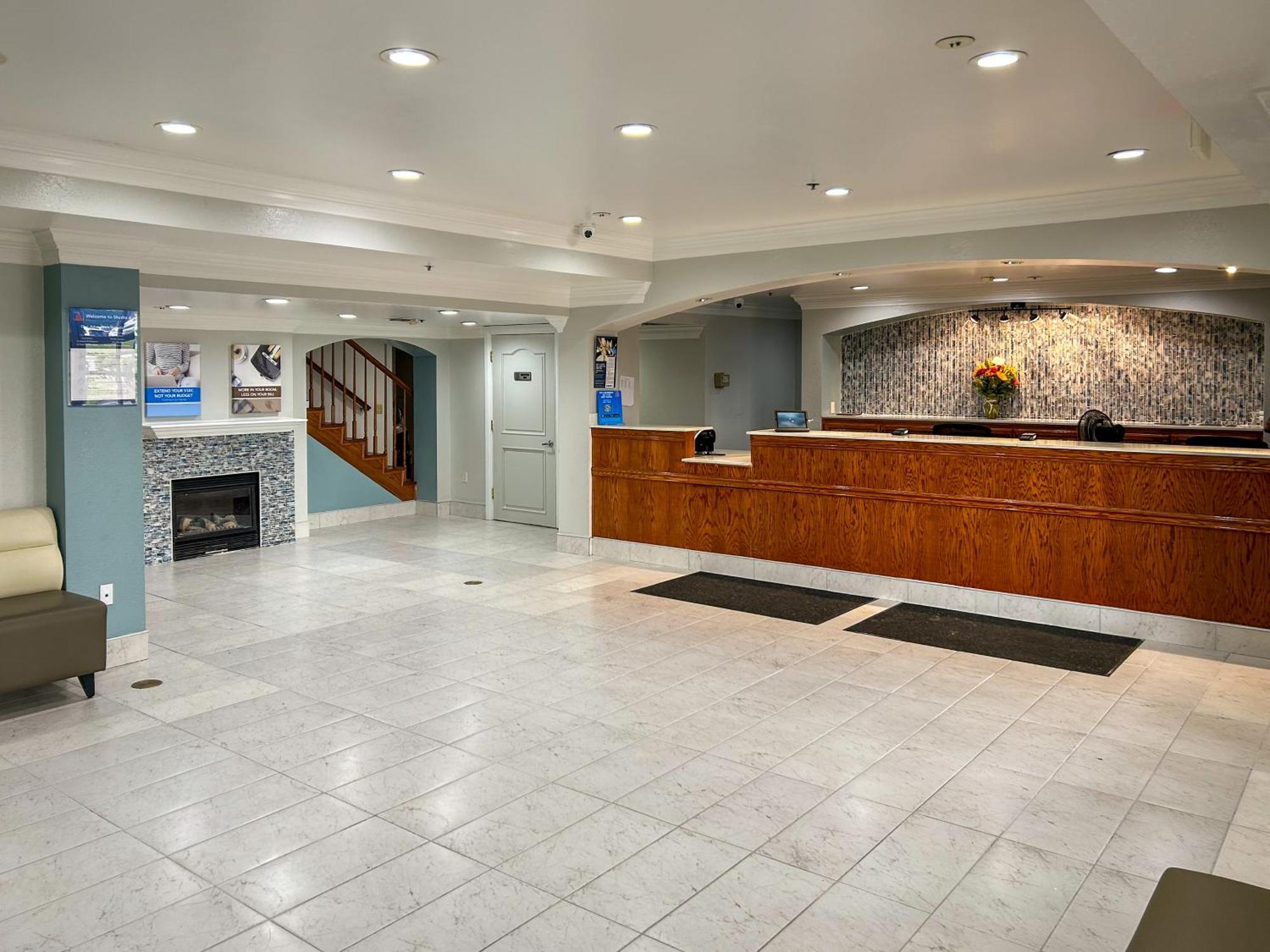Studio 6 Ontario Ca Convention Center Airport Екстериор снимка